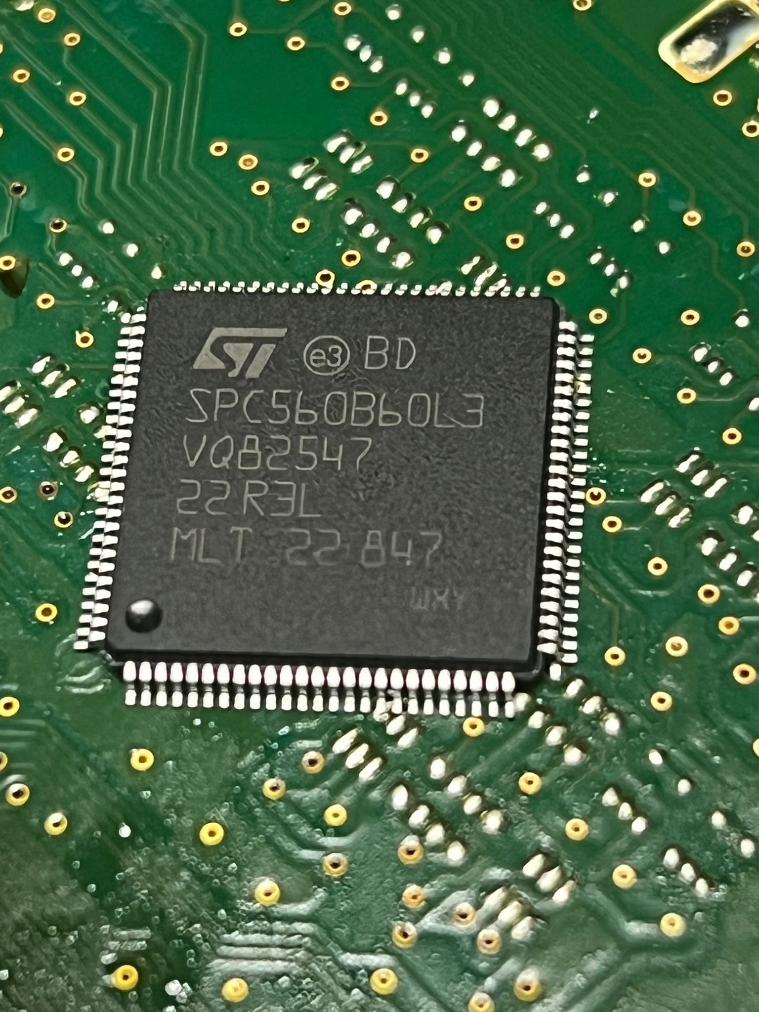 SPC560B60L3 Chip on PCB
