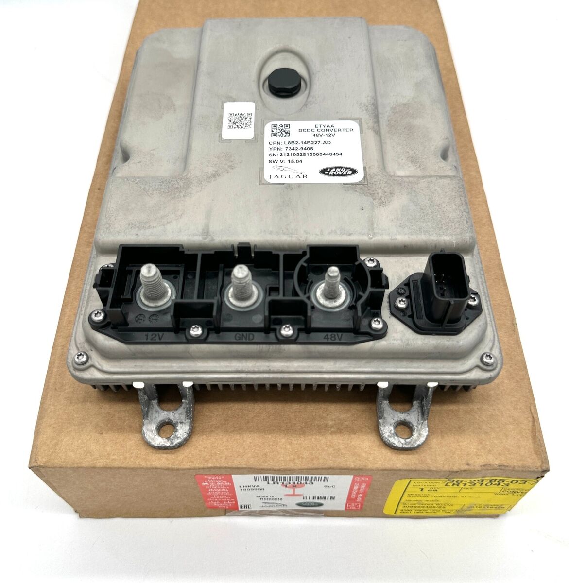 Genuine Land Rover MHEV 48V to 12V DC-DC
  Converter - Image 2